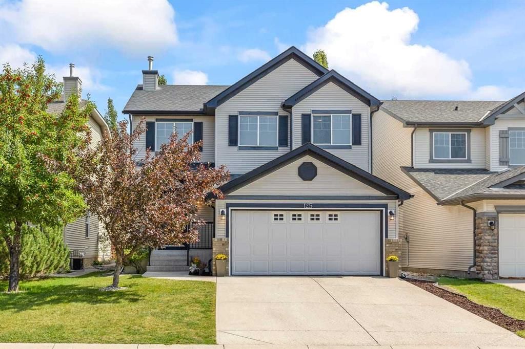 125 Cougarstone Manor SW, Calgary — main listing photo