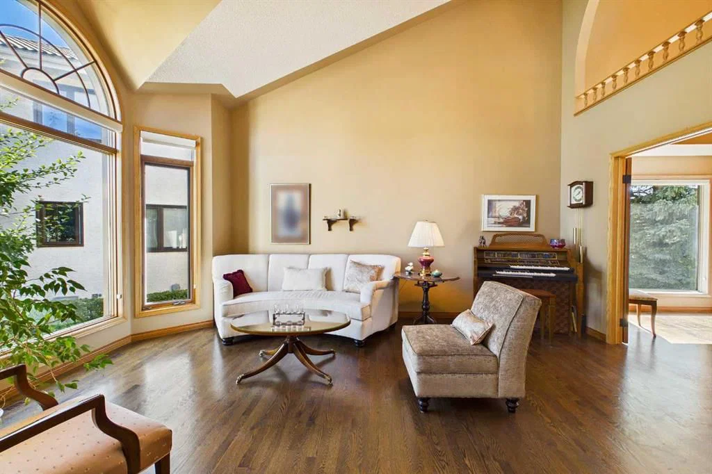220 Varsity Estates Terrace NW, Calgary — photo 5 of 50