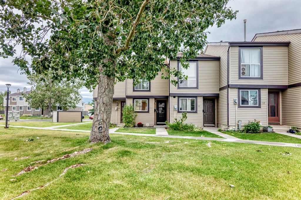 11, 3029 Rundleson Road NE, Calgary — main listing photo
