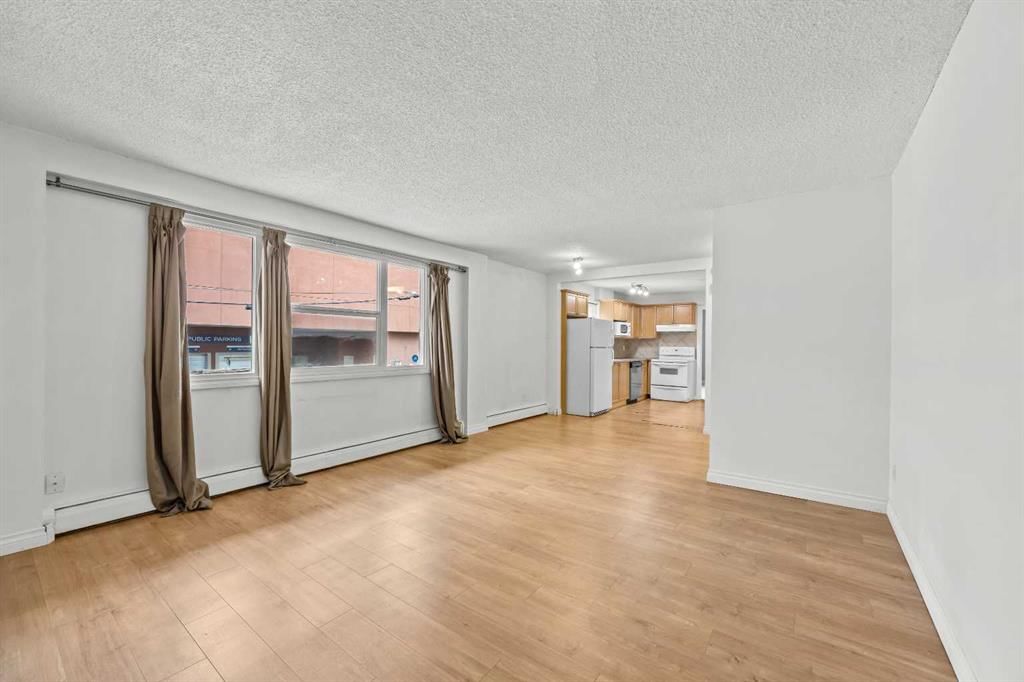 203, 924 18 Avenue SW, Calgary — photo 2 of 37