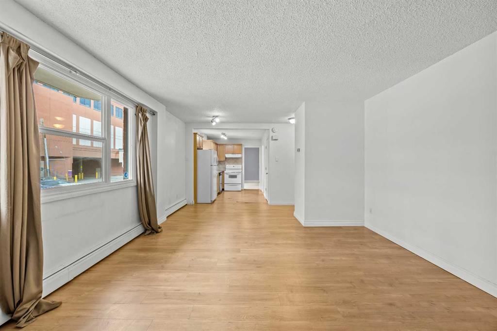 203, 924 18 Avenue SW, Calgary — photo 3 of 37