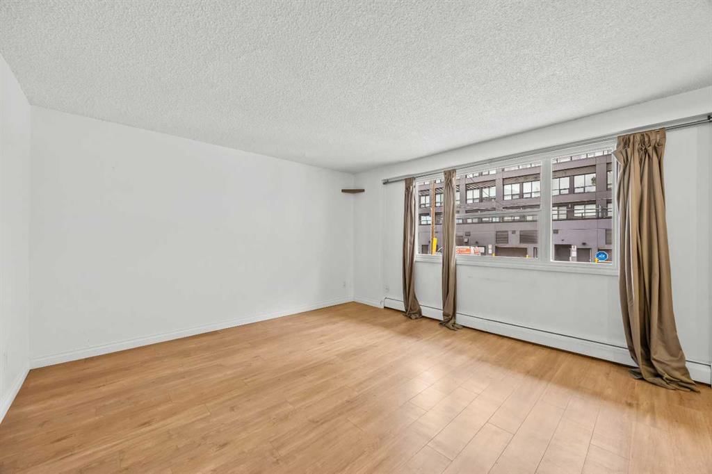 203, 924 18 Avenue SW, Calgary — photo 4 of 37