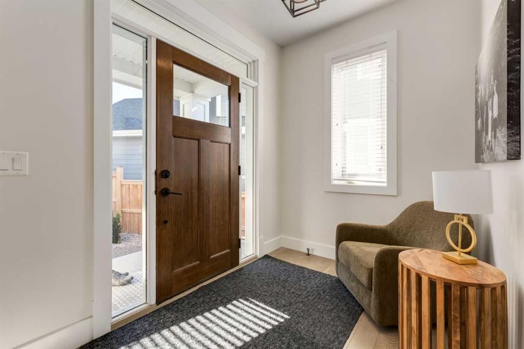 315 Tusslewood Terrace NW, Calgary — photo 2 of 43