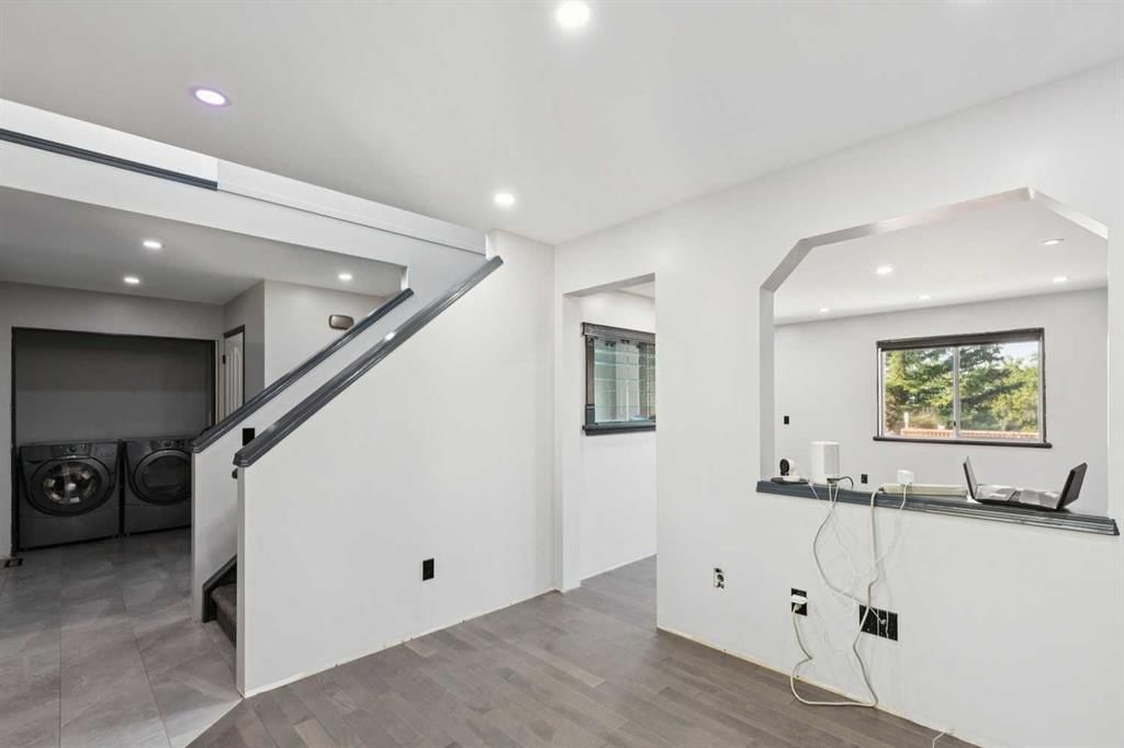 341 Coral Keys Villas NE, Calgary — photo 4 of 34