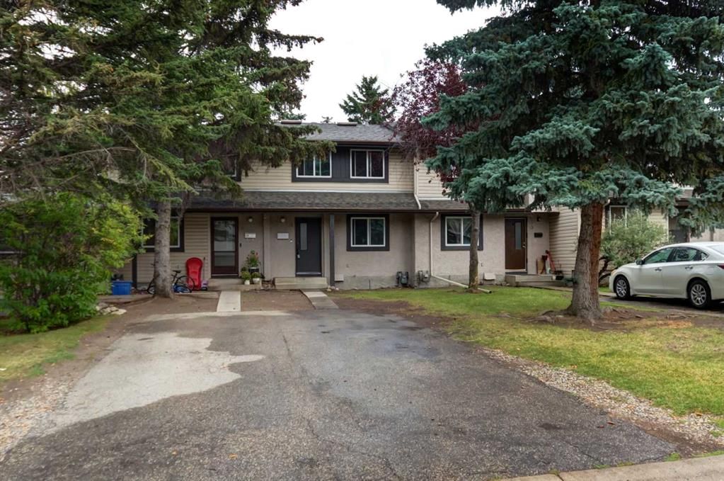 12, 310 Brookmere Road SW, Calgary — photo 2 of 34
