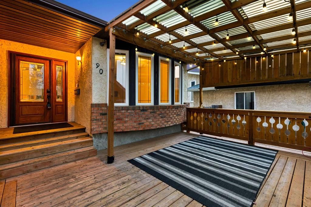 90 Glenhill Drive, Cochrane — photo 4 of 47