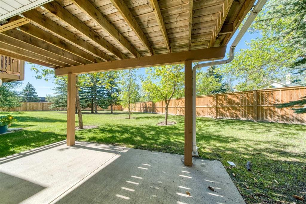 210 Scenic Acres Terrace NW, Calgary — photo 3 of 49
