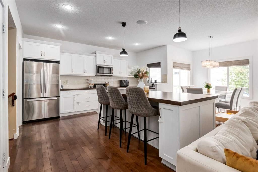 133 Copperleaf Bay SE, Calgary — photo 5 of 27
