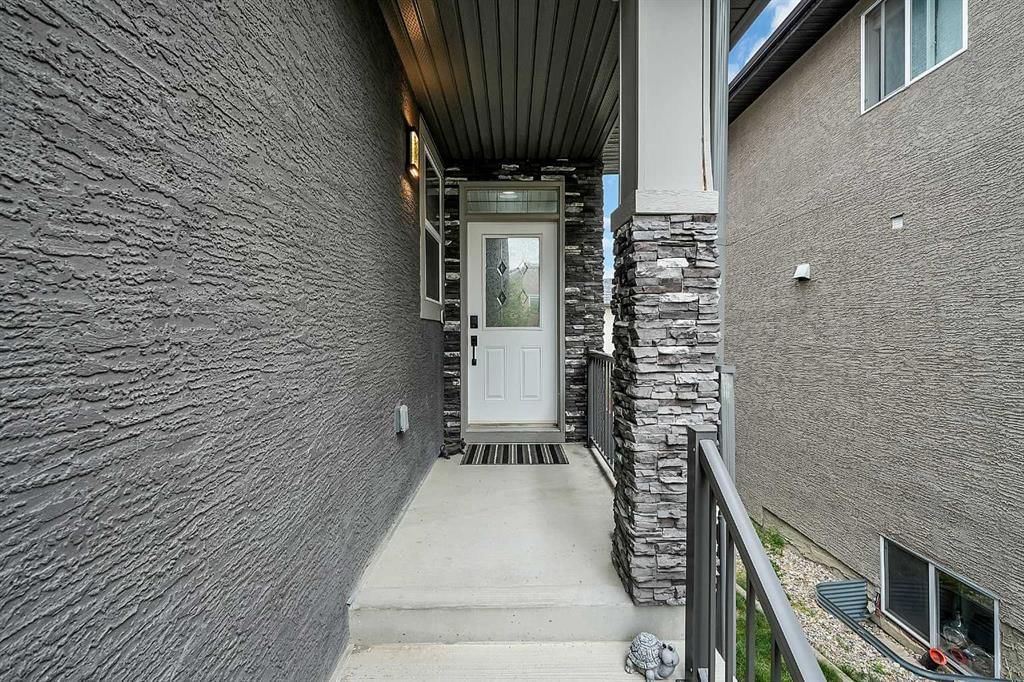 6 Aspen Stone Mews SW, Calgary — photo 3 of 49