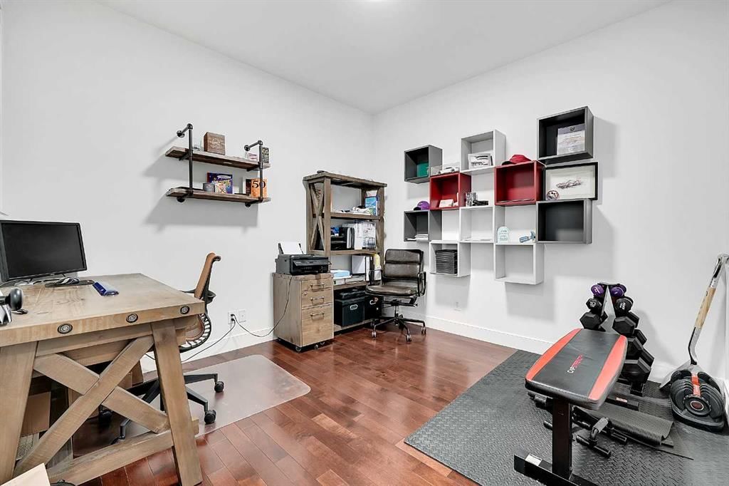 6 Aspen Stone Mews SW, Calgary — photo 5 of 49