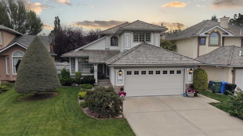 331 Douglas Woods Drive SE, Calgary — main listing photo