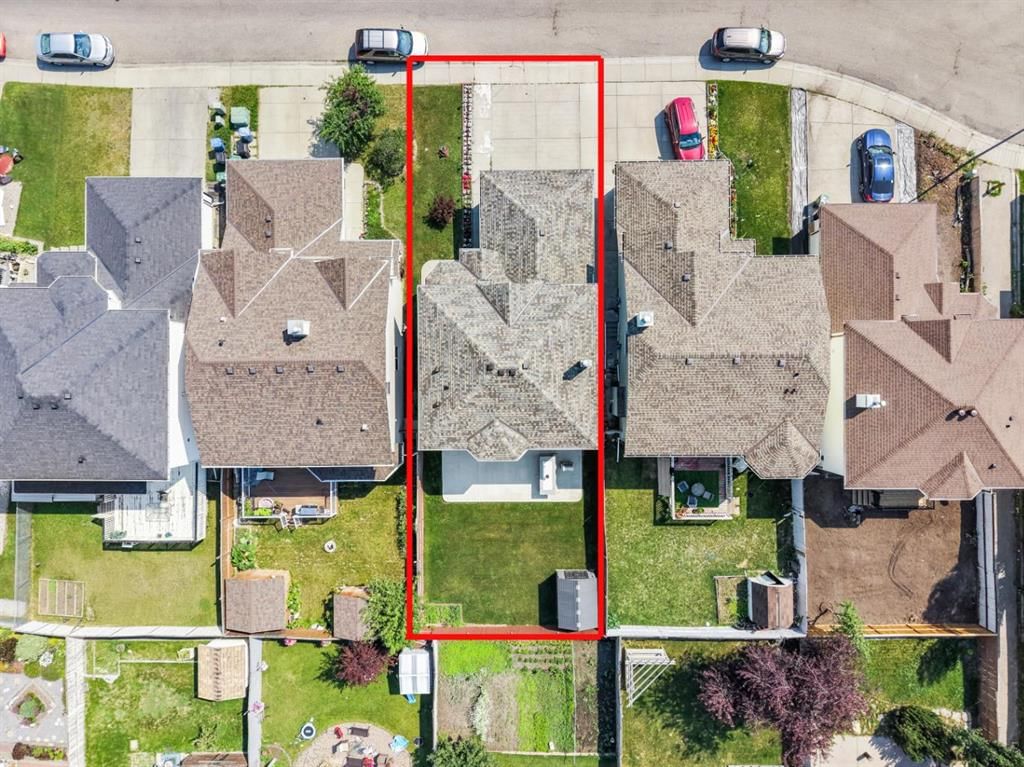 47 Coral Springs Close NE, Calgary — photo 2 of 36
