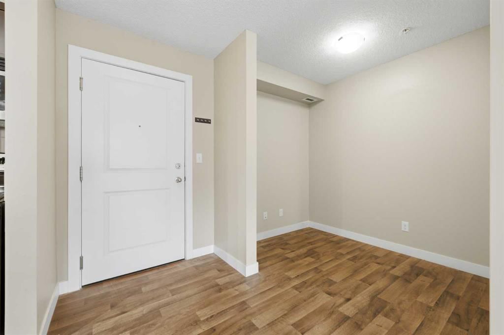 1110, 625 Glenbow Drive, Cochrane — photo 4 of 41