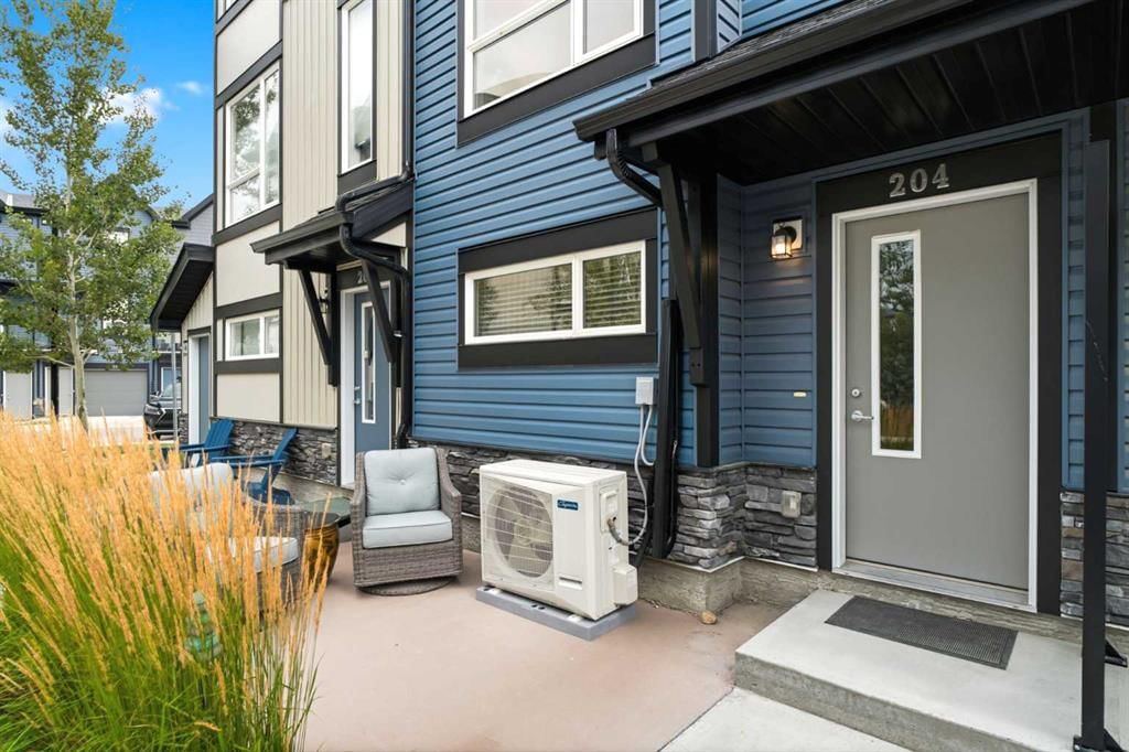 204, 15 Evanscrest Park NW, Calgary — photo 3 of 40