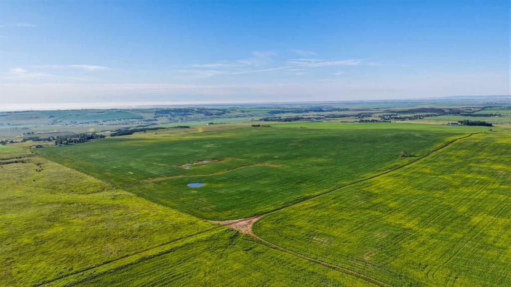 160 Acres, North on 32 Street West, Rural Foothills County — main listing photo