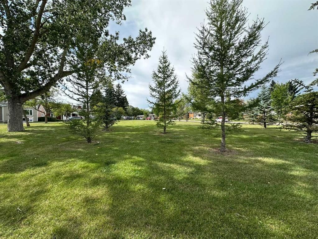 3540 Bulyea Crescent NW, Calgary — photo 2 of 24