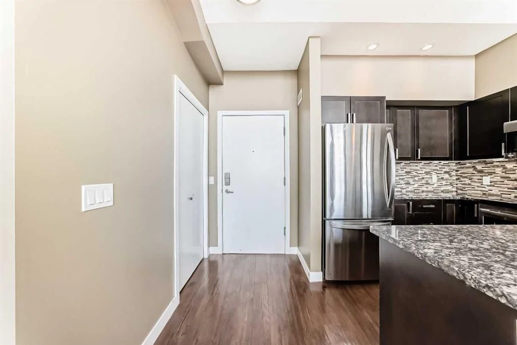 406, 4303 1 Street NE, Calgary — photo 4 of 38