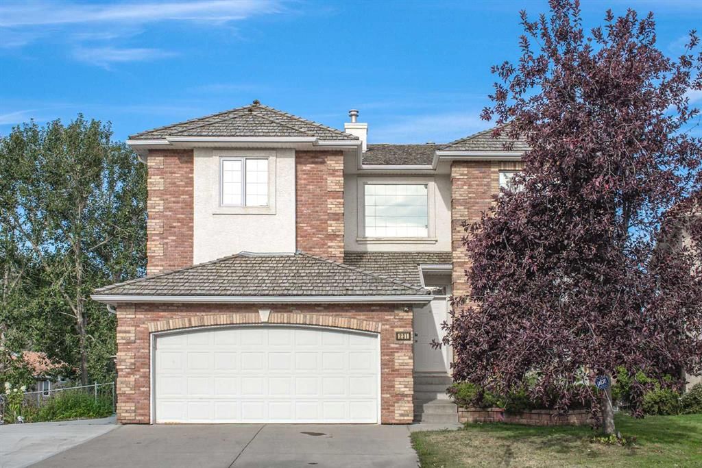 231 Hamptons Terrace NW, Calgary — photo 2 of 49