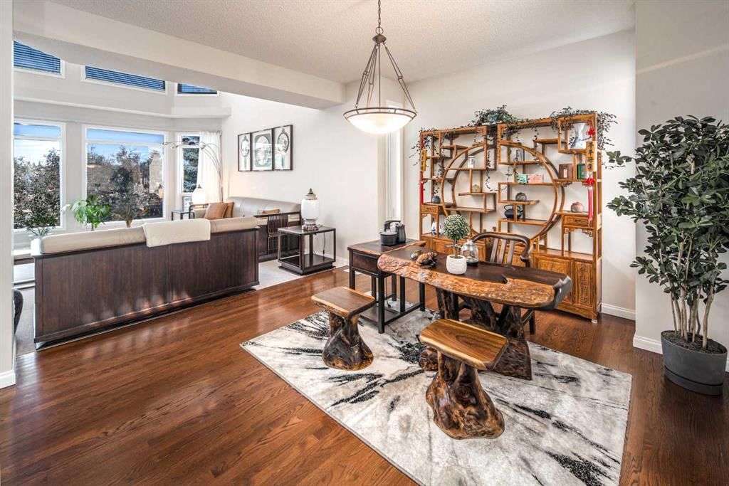 231 Hamptons Terrace NW, Calgary — photo 3 of 49