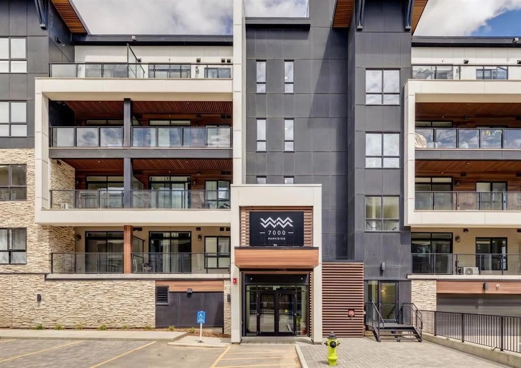 7307, 1802 Mahogany Boulevard SE, Calgary — main listing photo
