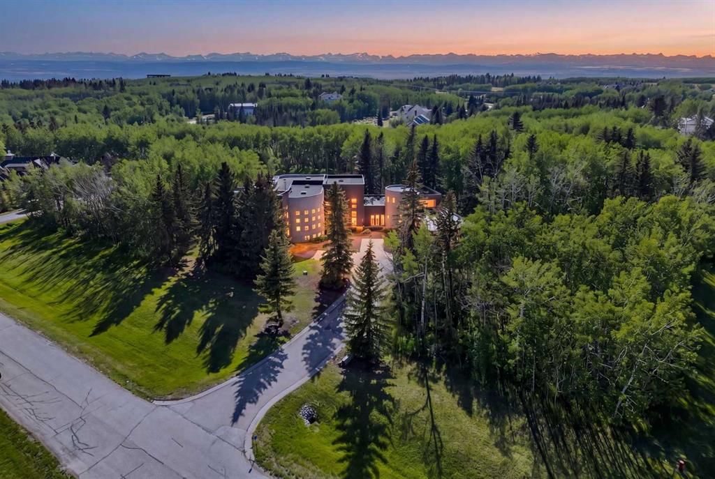 43 Westbluff Place, Rural Rocky View County — main listing photo