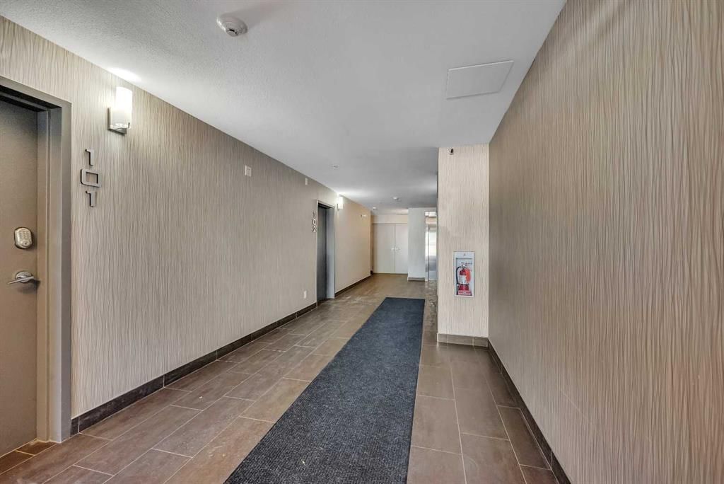 202, 1521 26 Avenue SW, Calgary — photo 4 of 39