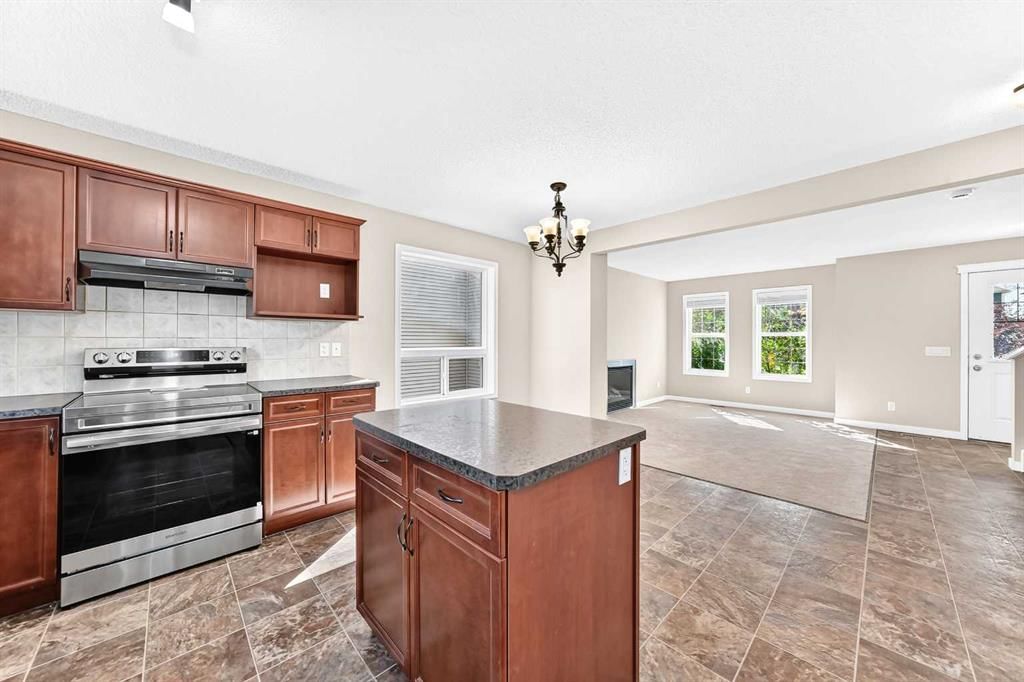 254 Silverado Way SW, Calgary — photo 3 of 26