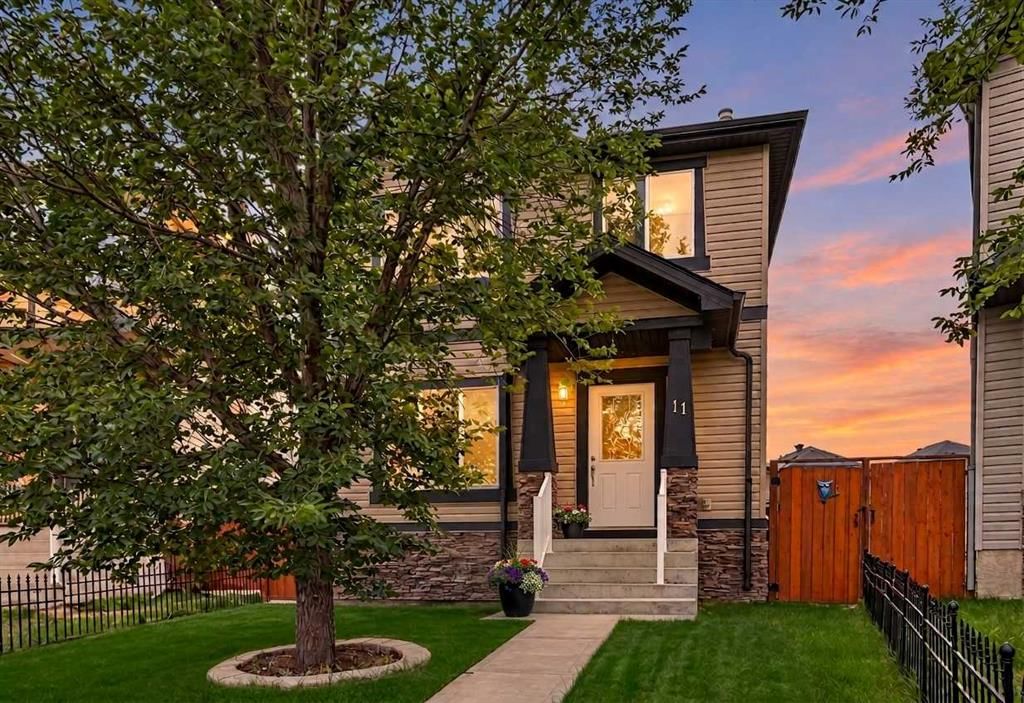 11 Saddlebrook Mews NE, Calgary — photo 2 of 42