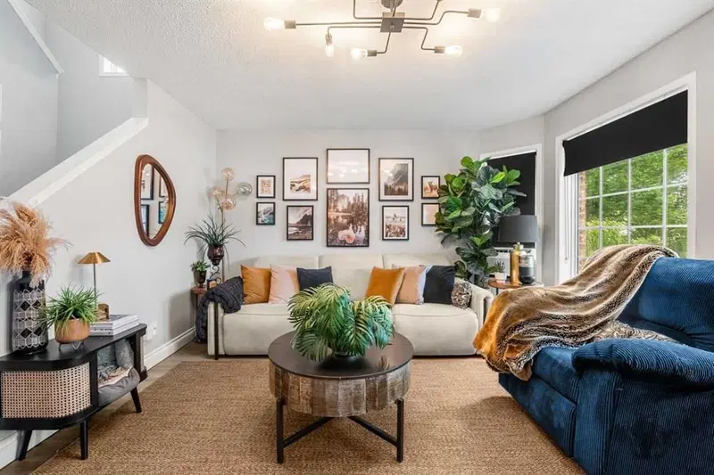 39 Hidden Valley Link NW, Calgary — photo 3 of 49