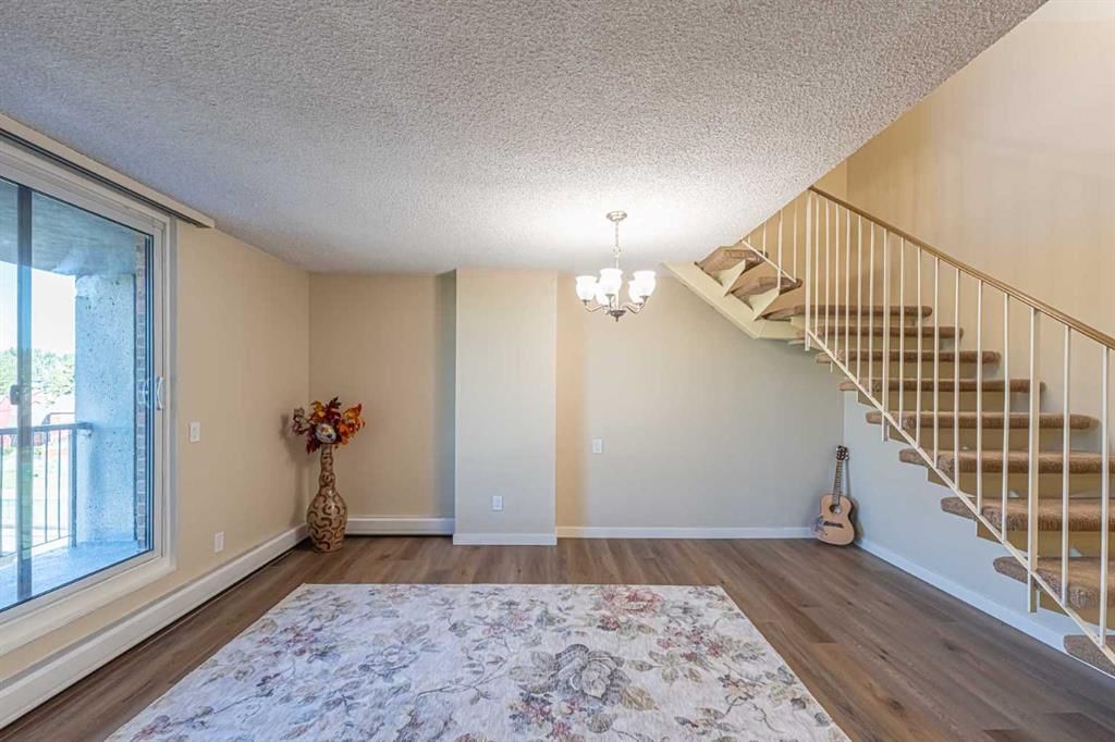 513, 4944 Dalton Drive NW, Calgary — photo 4 of 41