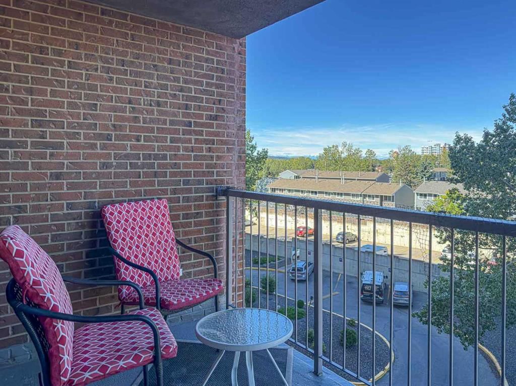 513, 4944 Dalton Drive NW, Calgary — photo 5 of 41