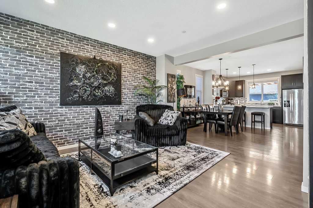 1139 Livingston Way NE, Calgary — photo 2 of 27