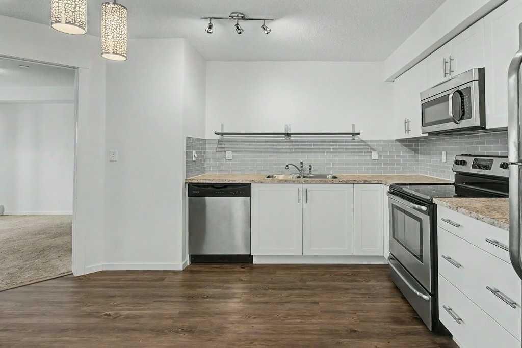 3210, 755 Copperpond Boulevard SE, Calgary — photo 4 of 32