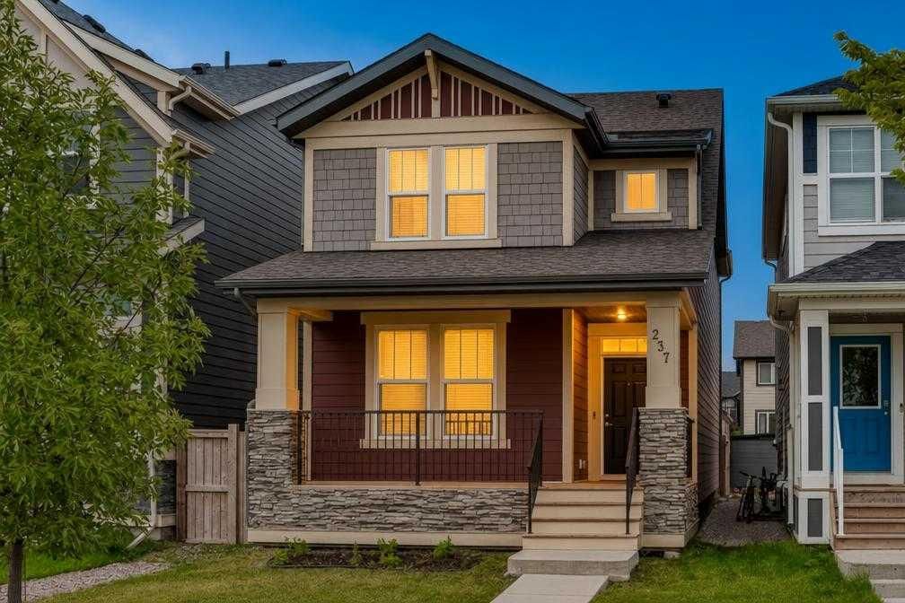 237 Masters Road SE, Calgary — photo 2 of 44