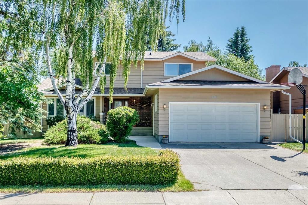316 Parkland Way SE, Calgary — main listing photo