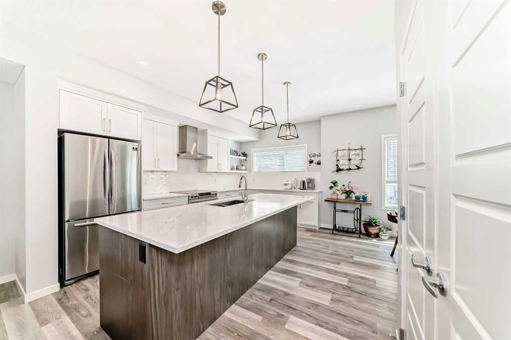 508 Harvest Grove Walk NE, Calgary — photo 3 of 25