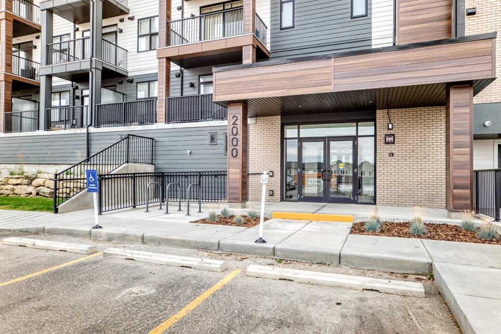 2110, 430 Sage Hill NW, Calgary — photo 3 of 39