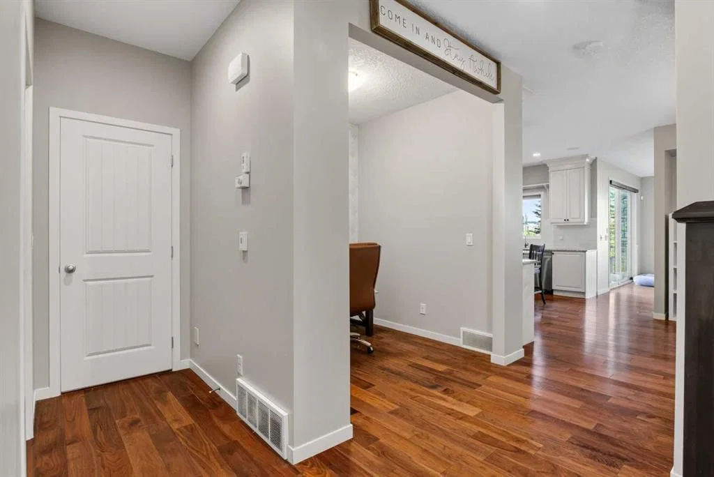76 Auburn Glen Heights SE, Calgary — photo 5 of 50