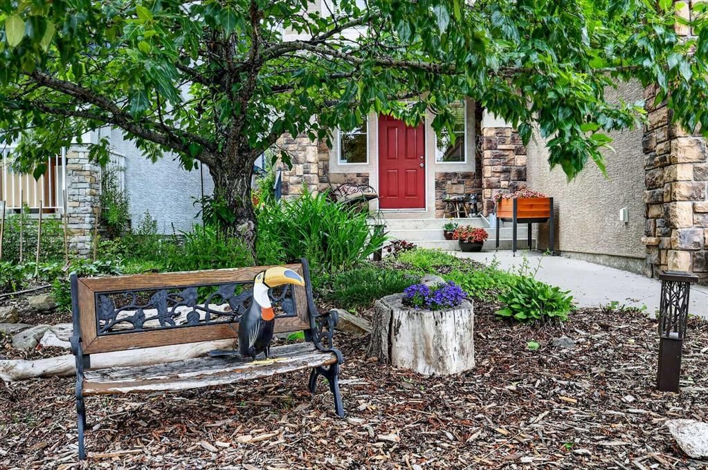 14 Evergreen Common SW, Calgary — photo 2 of 46