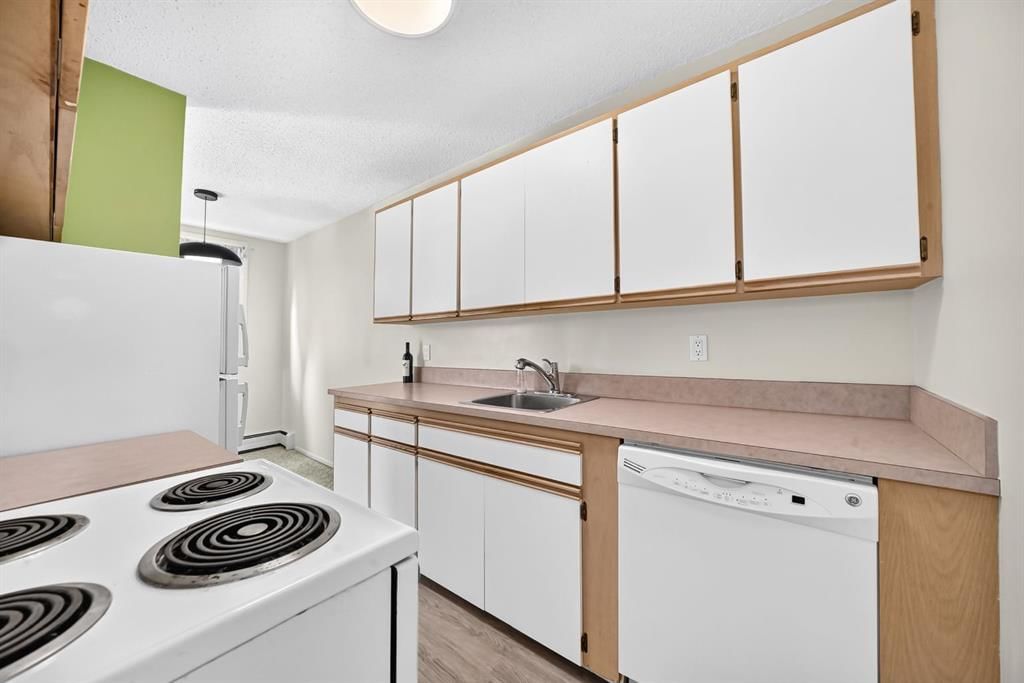 232, 1421 7 Avenue NW, Calgary — photo 5 of 34