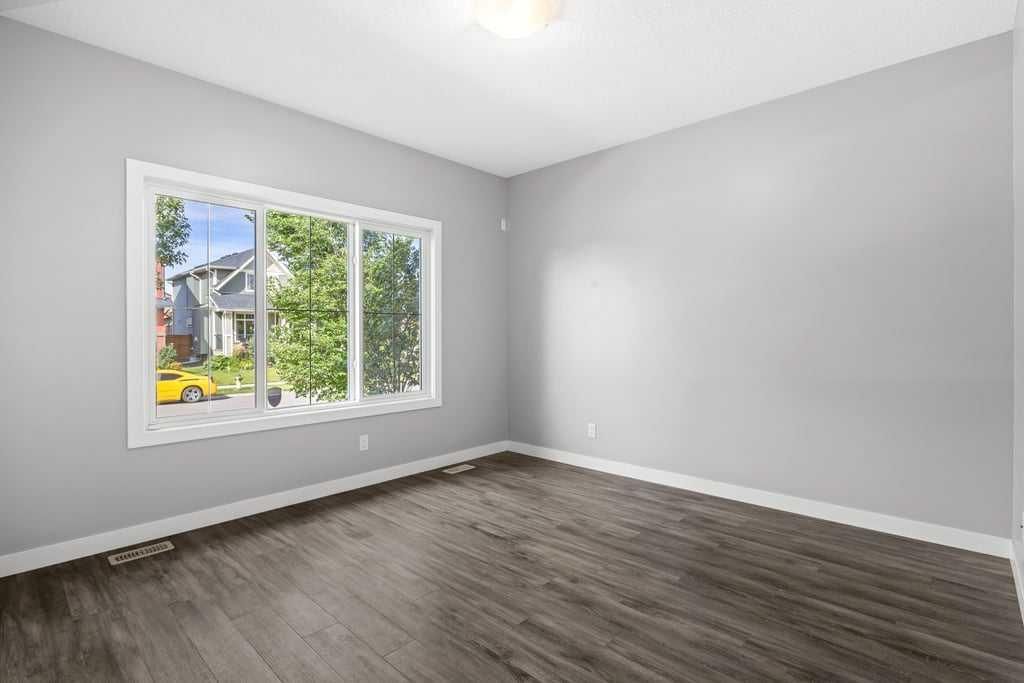 338 Fireside Boulevard, Cochrane — photo 5 of 39