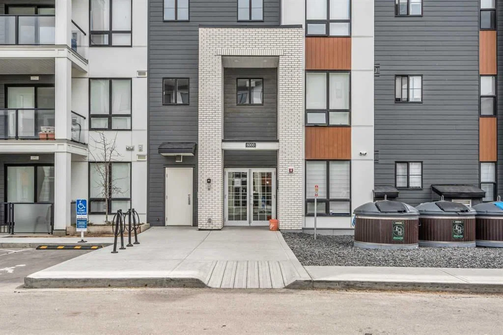 6215, 15 Sage Meadows Landing NW, Calgary — photo 4 of 30