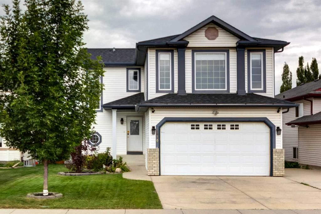 1820 Woodside Boulevard NW, Calgary — detached for sale