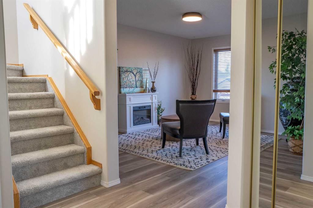 1820 Woodside Boulevard NW, Airdrie — photo 4 of 45