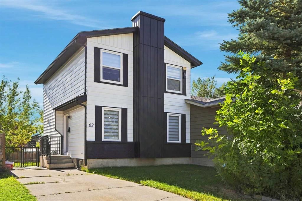 62 Deer Ridge Way SE, Calgary — main listing photo