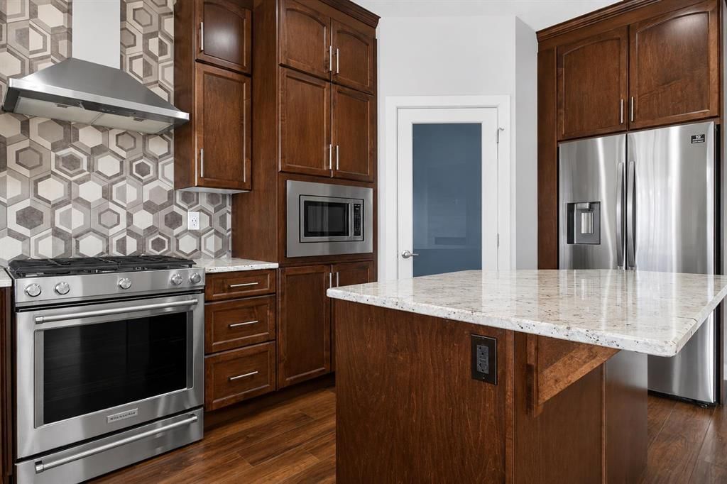 62 Evansfield Green NW, Calgary — photo 2 of 49