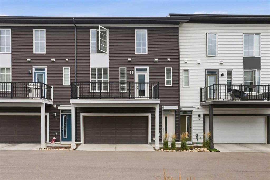 174 Walgrove Common SE, Calgary — main listing photo