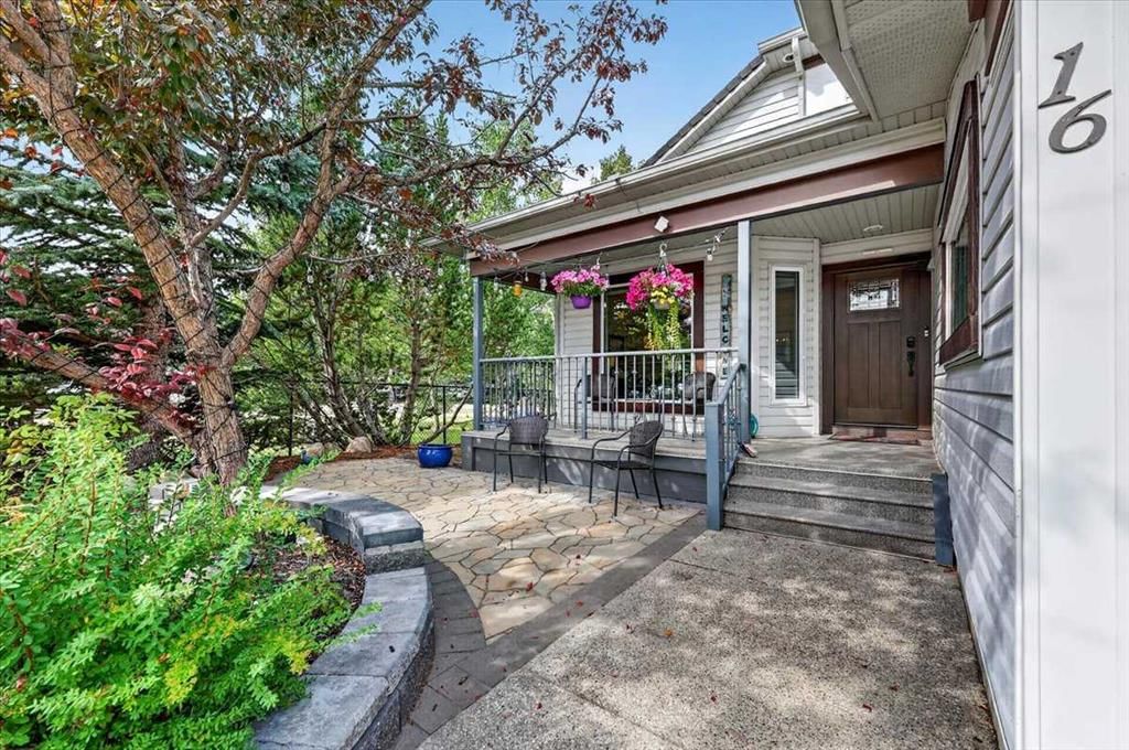 16 Rocky Ridge Landing NW, Calgary — photo 3 of 50