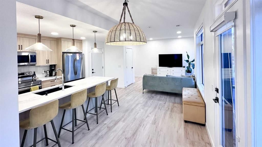 407, 562 Seton Circle SE, Calgary — main listing photo