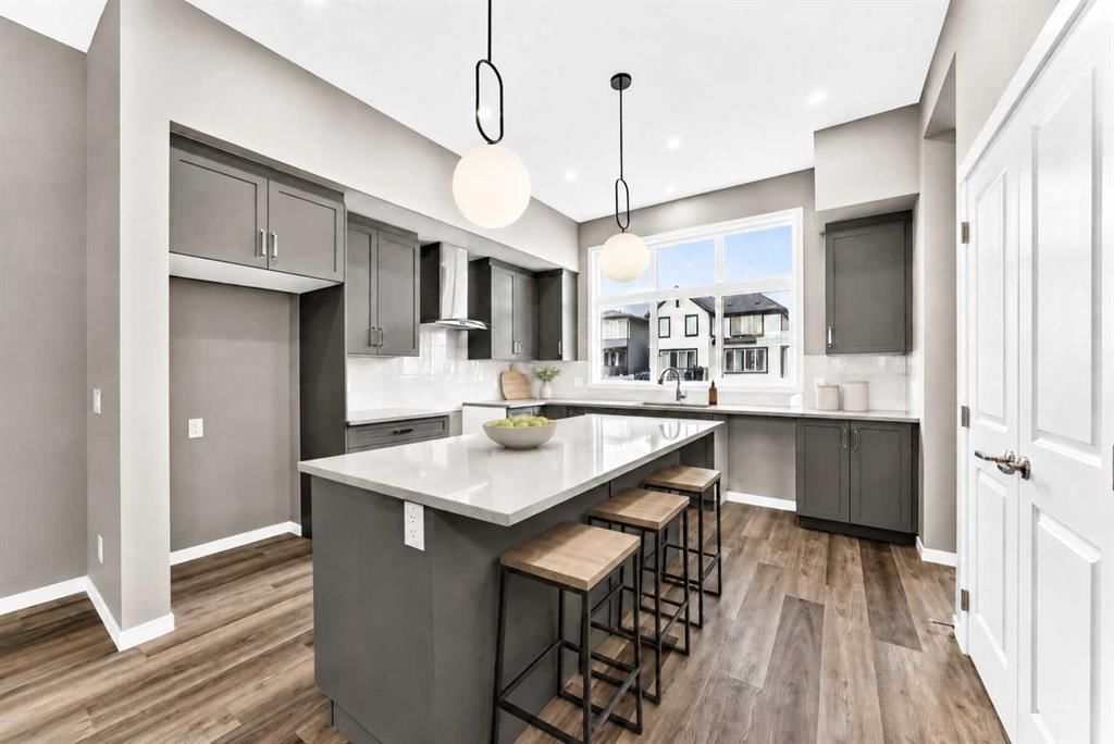 1344 Mahogany Boulevard SE, Calgary — photo 3 of 42
